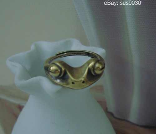 Vintage brass frog ring - vintage,