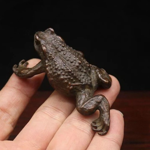 Antique bronze - bronze,