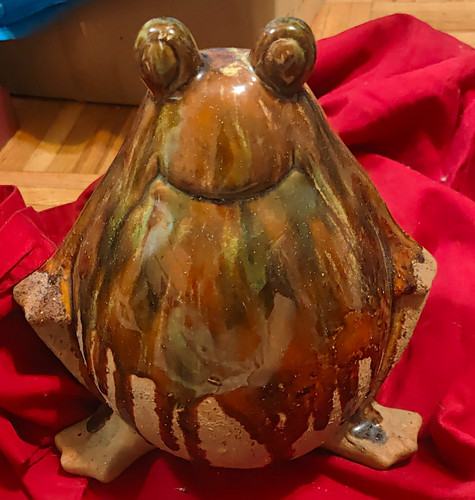 Ceramic glazed frog figurine - ceramic,