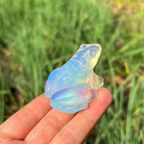 Natural opal hand - hand, frog
